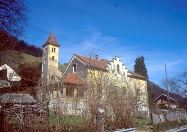 Srednje - Vila Troenegg