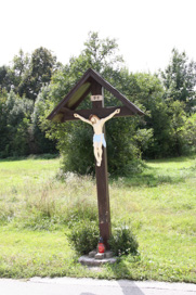 Smokuč - Razpelo južno od hiše Smokuč 43