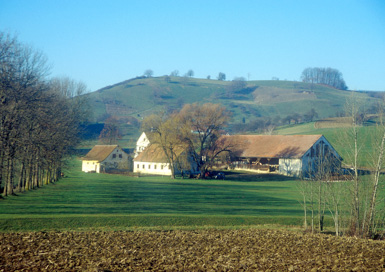 Vukovje - Domačija Behin