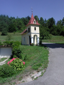 Mala Loka pri Višnji Gori - Kapelica Žalostne Matere božje