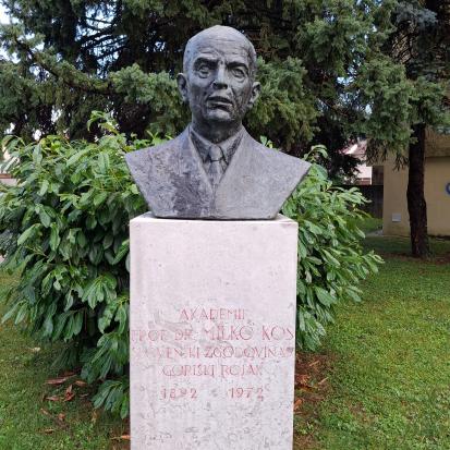 Nova Gorica - Spomenik Milku Kosu