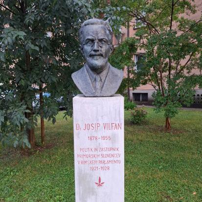 Nova Gorica - Spomenik Josipu Vilfanu