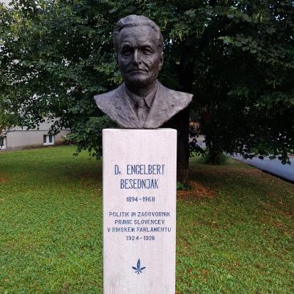 Nova Gorica - Spomenik Engelbertu Besednjaku