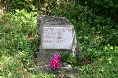Renče - Spomenik primorskim gradbincem