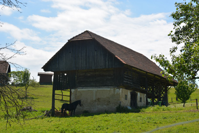 Vrenska Gorca - Gospodarsko poslopje na domačiji Vrenska Gorca 10