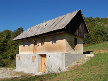 Zgornje Tinsko - Vinska klet na domačiji Zgornje Tinsko 39