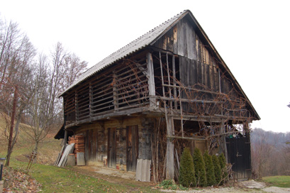 Babna Reka - Svinjak na domačiji Babna Reka 11