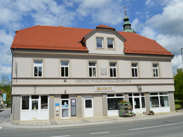 Šmarje pri Jelšah - Hiša Aškerčev trg 3, 4 in 5