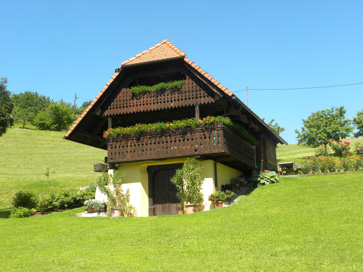 Andraž nad Polzelo - Kašča na domačiji Andraž nad Polzelo 62