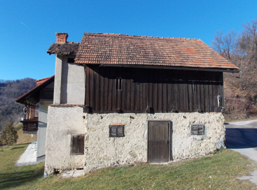 Andraž nad Polzelo - Sušilnica na domačiji Andraž nad Polzelo 47
