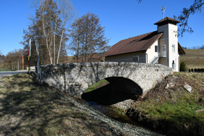 Hrastovica - Kamniti most