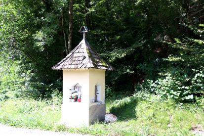 Jereka - Znamenje ob cesti proti Spodnji dolini