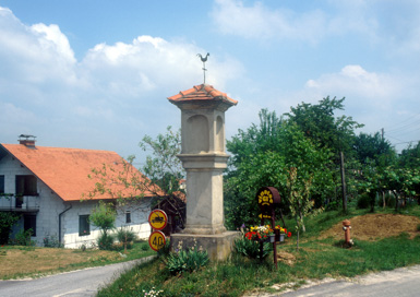 Orehovski Vrh - Znamenje