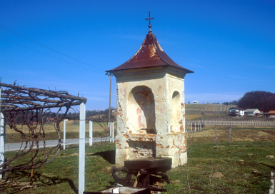 Stavešinci - Znamenje