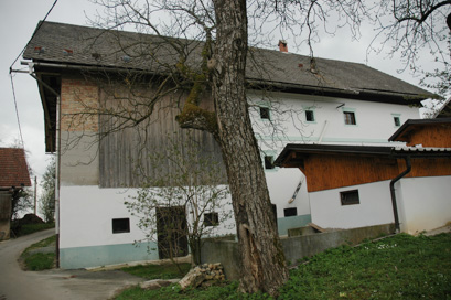 Zgornja Dobrava pri Kropi - Domačija Zgornja Dobrava 13