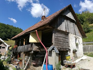 Zgornja Besnica pri Ljubljani - Domačija Zgornja Besnica 2
