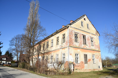 Apače - Dekliška šola