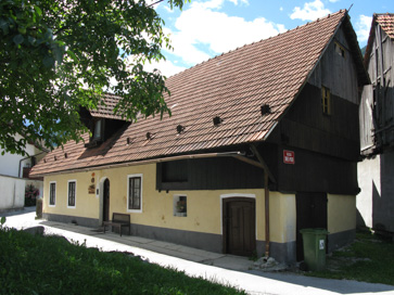 Mojstrana - Domačija Ulica Janeza Polde 4