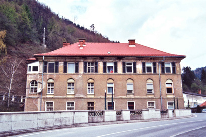 Tržič - Stanovanjski blok Blejska 13
