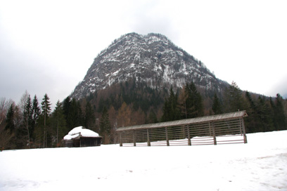 Zgornja Radovna - Senik in kozolec v Šimencovem rovtu
