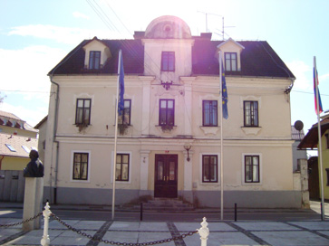 Mengeš - Hiša Trdinov trg 6