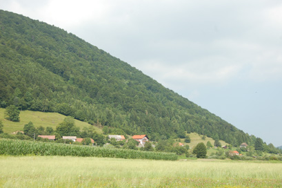 Liplje pri Planini - Vas