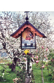 Breg ob Bistrici - Znamenje nasproti hiše Breg ob Bistrici 8