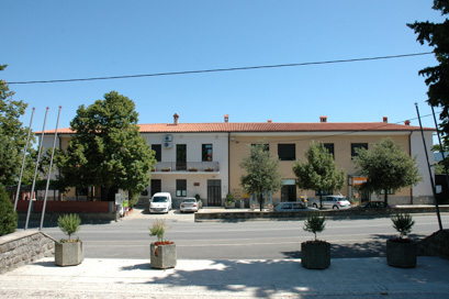 Pobegi - Zadružni dom