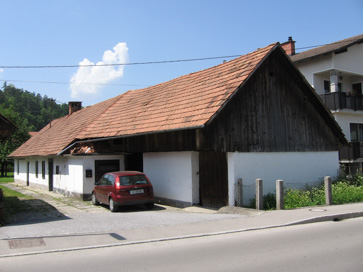 Mengeš - Domačija Zavrti 28