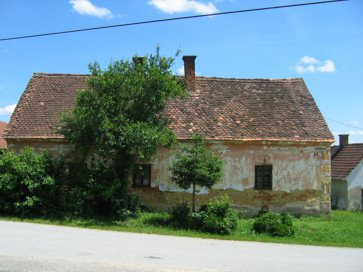 Lončarovci - Domačija Petebni