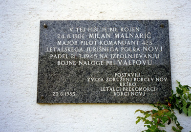 Podbočje - Spominska plošča Milanu Malnariču