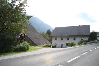 Belca - Domačija Belca 15