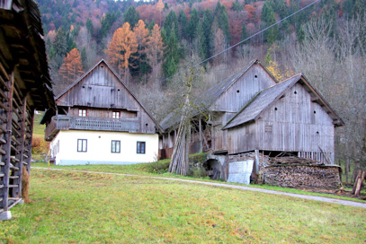 Kupljenik - Domačija Kupljenik 12