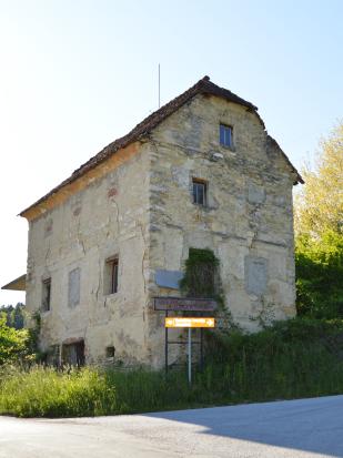 Šentvid pri Grobelnem - Kašča na domačiji Šentvid pri Grobelnem 47