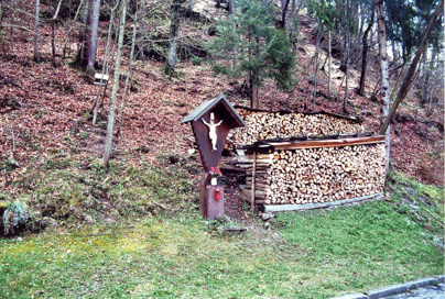 Čadovlje pri Tržiču - Razpelo
