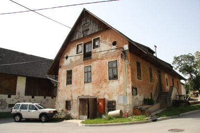 Doslovče - Domačija Doslovče 12