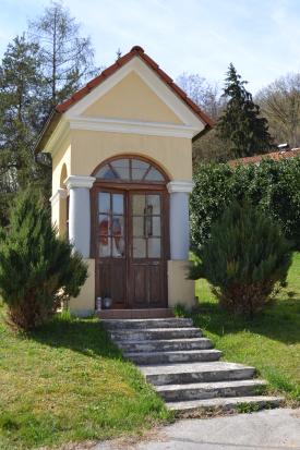 Dolenja vas pri Mirni Peči - Režkova kapelica