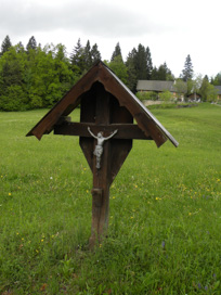Zgornja Dobrava pri Kropi - Razpelo