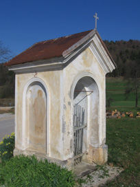Hrastnik pri Moravčah - Kapelica v vasi