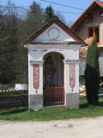 Gora pri Pečah - Kapelica ob hiši Gora pri Pečah 23