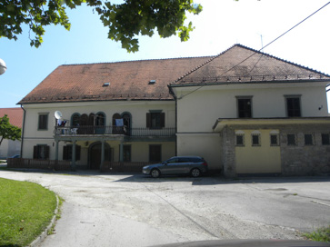 Zgornje Jarše - Majčev dvor