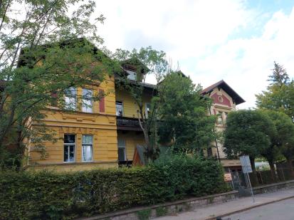 Ljubljana - Vila Veselova 14-16