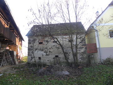 Razgor - Svinjak na domačiji  Razgor 9