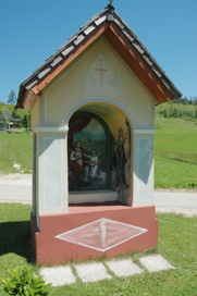 Gozd - Kapelica pri domačiji Gozd 11