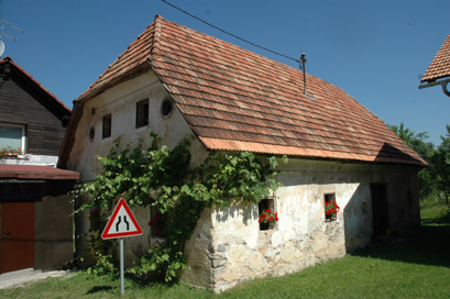 Mala Slevica - Hiša Mala Slevica 3