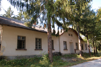 Stara Vrhnika - Vojašnica 26. oktober