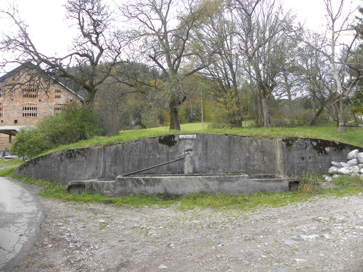 Poljane ob Rečici - Vaški napajalnik