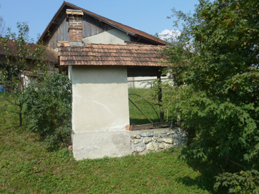 Volčji Potok - Sušilnica za sadje pri kmetiji Volčji Potok 18