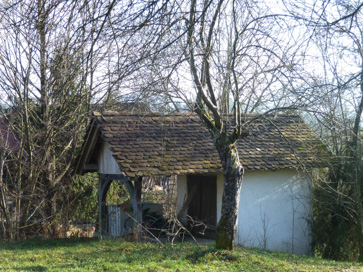 Spodnji Tuštanj - Sušilnica pri domačiji Spodnji Tuštanj 22