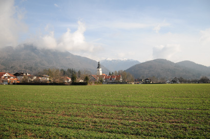 Preddvor - Arheološko najdišče Park graščine Preddvor